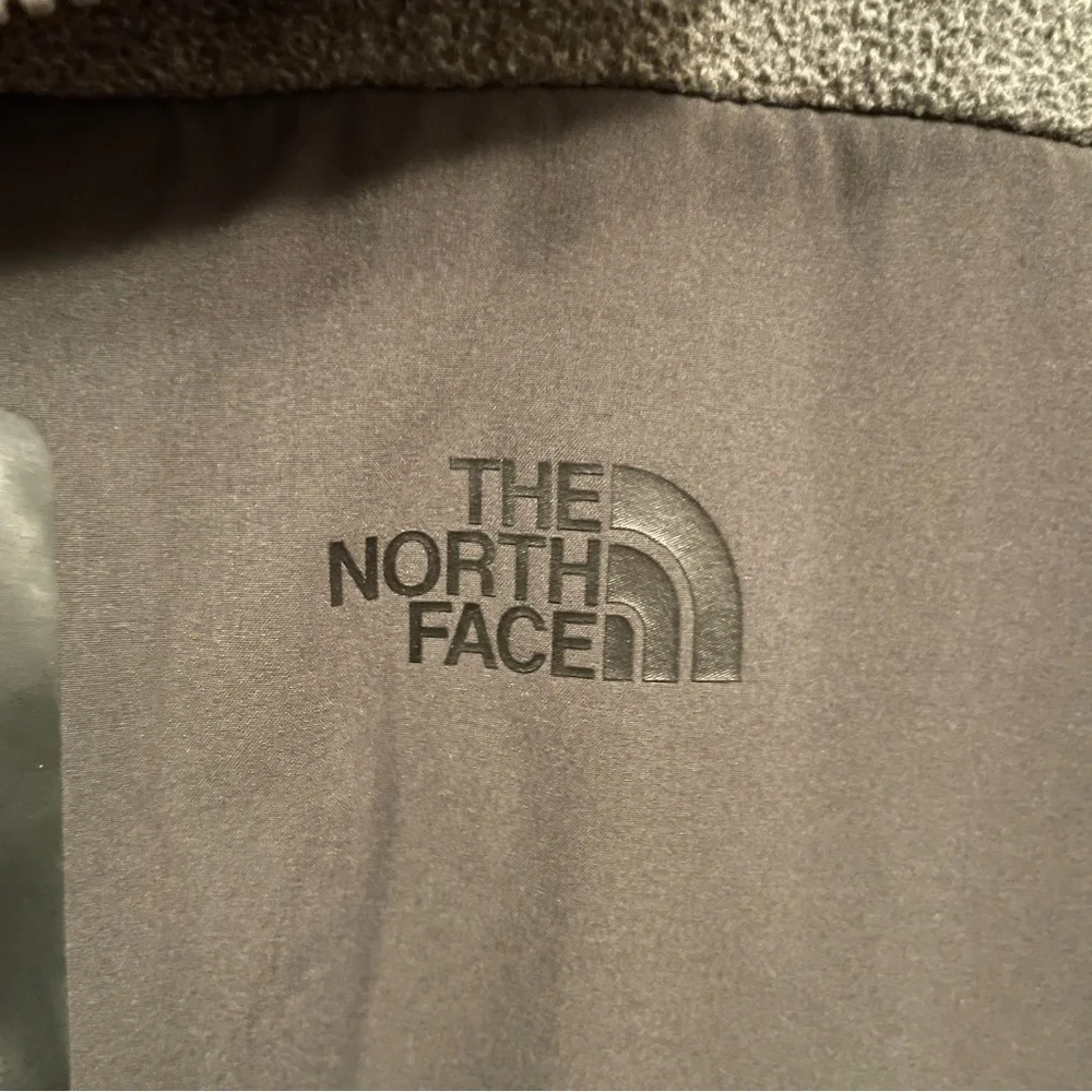 The North Face Fleece Jacket - Size L - Picture 3 of 4